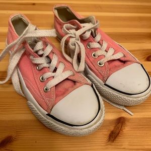 Girls airwalks